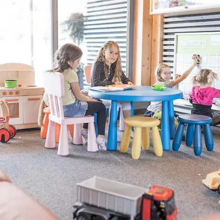 Hotel Jufa Montafon 3*