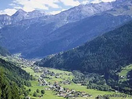 Jufa Montafon Otel Bartholomäberg